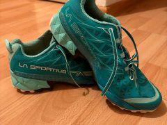 La sportiva akyra w"s 38.5