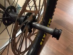 Adapter do kolesa roval/specialized na rock shox os 15x110