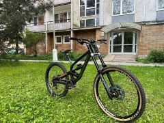 Commencal Furious 27,5