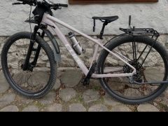 Horský bicykel cube velkosť M