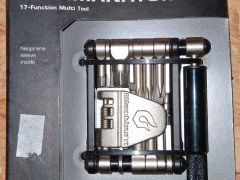 Nářadí s pumpičkou Blackburn Toolmanator 3