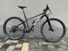 Karbónový BMC TWO Stroke 01