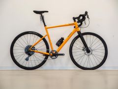 Mangový gravel Cannondale Topstone 4 M jazdený len jednu sezónu