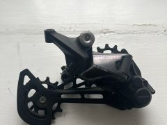Shimano Deore M6100 RD.