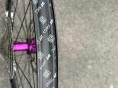Enduro koleso 27.5 silne jak Ex511