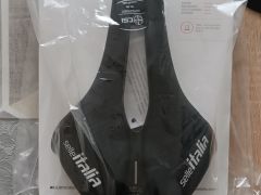 Selle Italia Max Novus EVO Boost Gel TI 316 Superflow sedlo, 160 mm