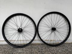 Novatec M30-M35 mullet, Crank Brothers Iodine 2 AM