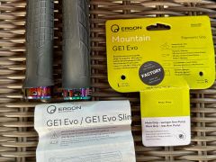 Ergon GE1 Evo Factory Frozen Stealth/Oil Slick