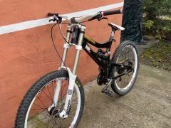 Downhill Mongoose Boot'r