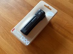 Knog Blinder PRO 1300 predné svetlo
