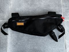 Restrap Frame Bag Medium - čierna