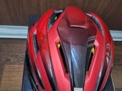 Cestná prilba MET Trenta mips