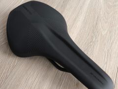 Nove sedlo Acid Nuance Pro