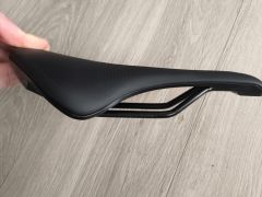 Nove sedlo Acid Nuance Pro