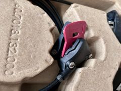 Zadní Sram Apex AXS - Flat mount