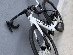 Pinarello Dogma F Dura Ace Di2 Princeton Grit 4540 , summit white