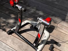 Trenažér Elite Qubo Digital Smart B+