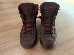 Turistická obuv Lowa