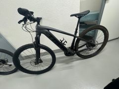 Trek Powerfly 7 Gen 4, Mel M