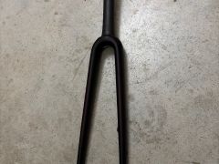 Nová cestná karbónová vidlica