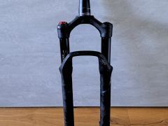 RockShox SID Brain Boost vidlice z kola Specialized Epic Expert WC