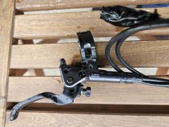 Shimano Deore XT M8100 brzdove paky