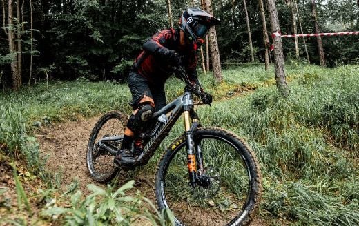 Pozv&aacute;nka: 2. kolo KENNY SPEN a 1. kolo Hornonitrianska Enduro S&eacute;ria 2025 &ndash; zn&aacute;ma lokalita, nov&aacute; sez&oacute;na