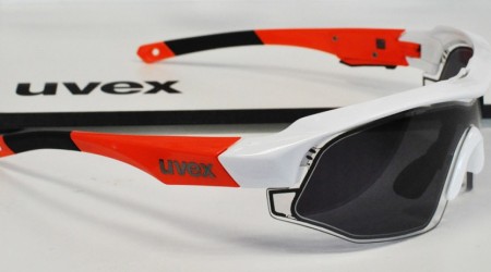 Zaujímavá novinka: Uvex Variotronic S - okuliare so senzorom a batériou