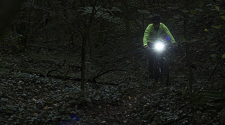 Výkonné svetlá na jazdenie – vyrazte do noci