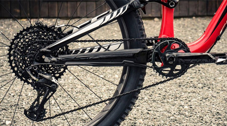 SRAM &ndash; prierez naprieč MTB sadami