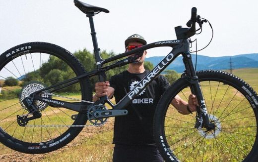 Video: Pinarello XC &ndash; unik&aacute;tny stroj v&iacute;ťazov