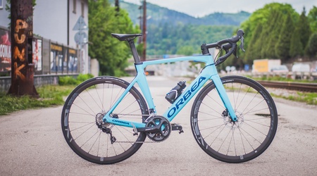 Test: Orbea Orca Aero M30Team &ndash; dynamick&aacute; st&iacute;hačka zo &Scaron;panielska