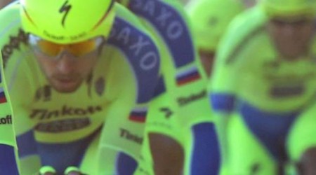 BMC obhájil titul, Tinkoff Saxo skončil kvôli pádu dvoch jazdcov na poslednom mieste aj so Saganom