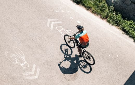 Do pr&aacute;ce alebo do obchodu? Vymeň auto za bicykel