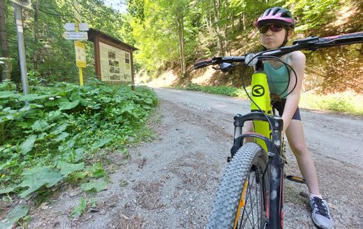 Deň otcov na Kr&aacute;ľovej studni &ndash; v&yacute;let s osemročnou cyklistkou