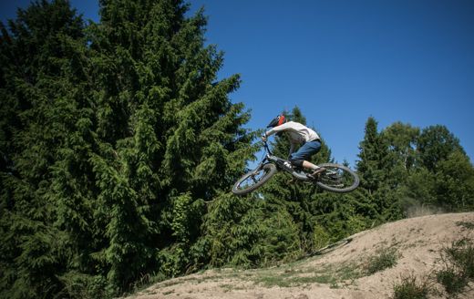 Zjazdárska lokalita v znamení enduro pretekov: SPEN v Košútke (reportáž)