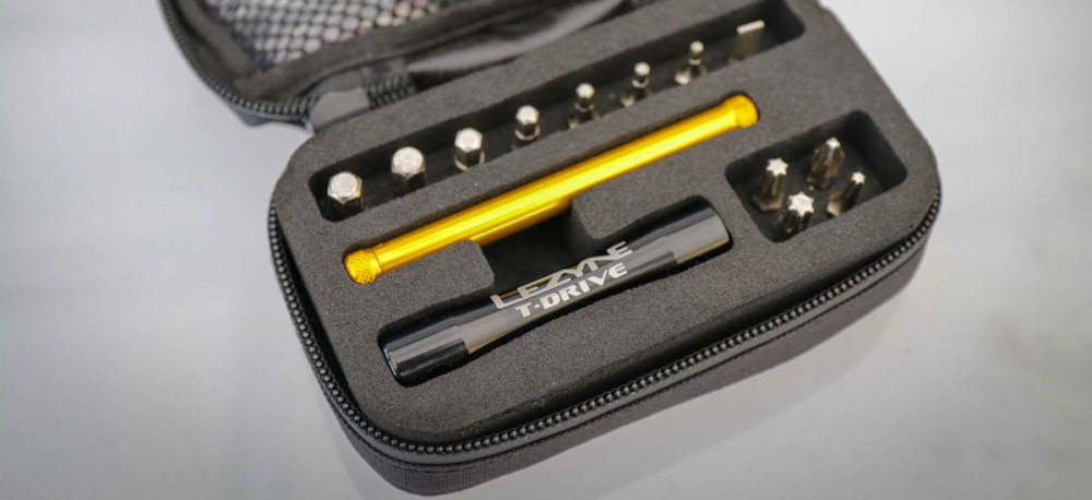 Rozšírenie ponuky od značky Lezyne – svetlá, gps či náradie