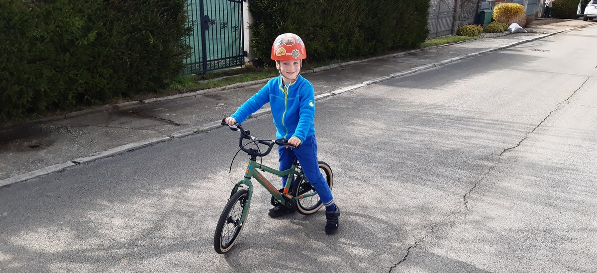 Test: Detský bicykel Academy Grade 3 – čistá radosť z jazdy 