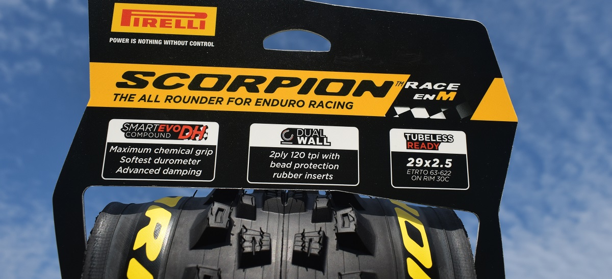Test: pl&aacute;&scaron;tě Pirelli Scorpion Race DualWALL - grip až na prvn&iacute;m m&iacute;stě