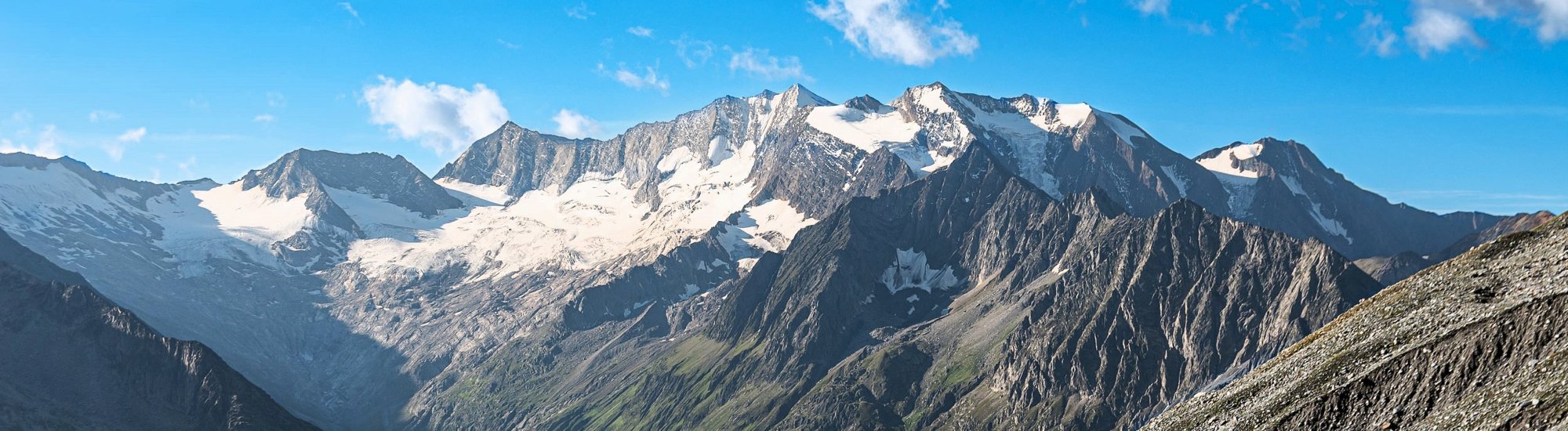 Tip na výlet: Výstup na Hochfeiler (3509 m) – Nejvyšší vrchol Zillertalských Alp s překrásným výhledem