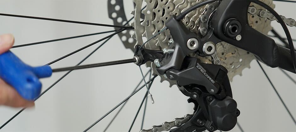 Staraj sa o svoj bike &ndash; ako na v&yacute;menu lanka a bovdenu