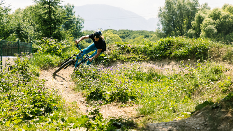 Video: Život trailbuildera - ako vznikaj&uacute; traily