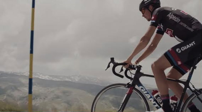 Warren Barguil - Vych&aacute;dzaj&uacute;ca hviezda t&iacute;mu Giant-Alpecin na Tour de France