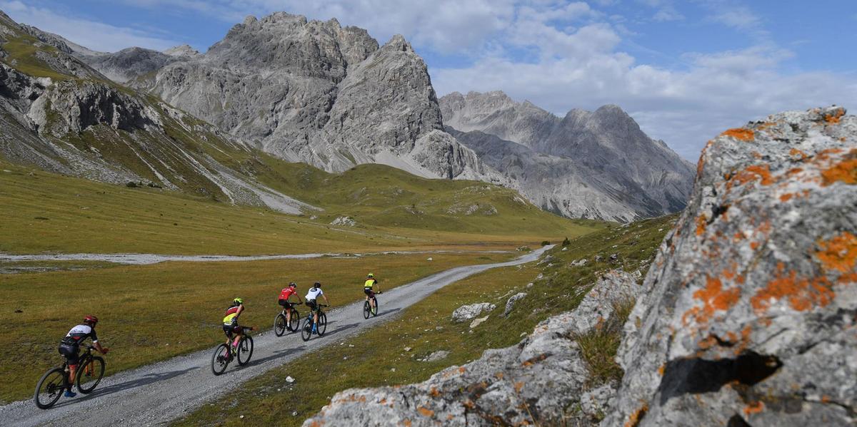 Reportáž: Švajčiarsky Nationalpark Bike-Marathon – ako chutí trail vo výške 2 700 m.n.m?