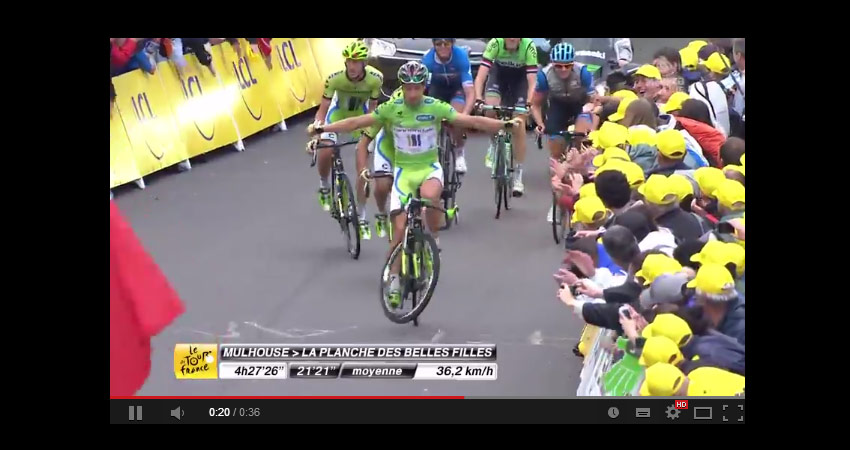 Par&aacute;dna fintička Petra Sagana pri v&yacute;hre bodovacej pr&eacute;mie v 10. etape na Tour de France 2014