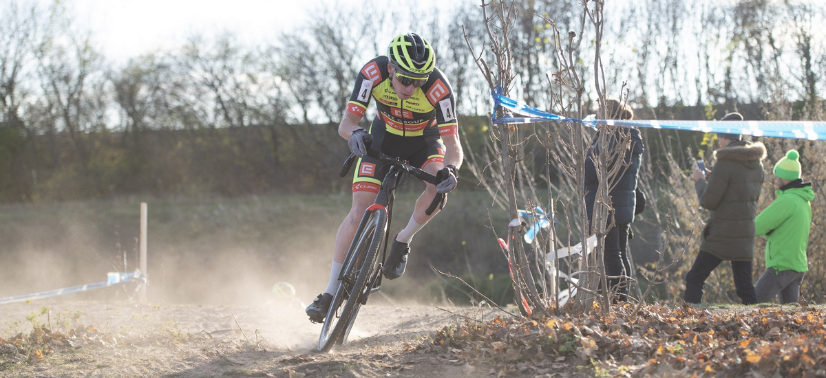 Pozvánka: MTBIKER X-Point Cyclocross Race 2022 - zaži svetovú atmosféru cyklokrosu