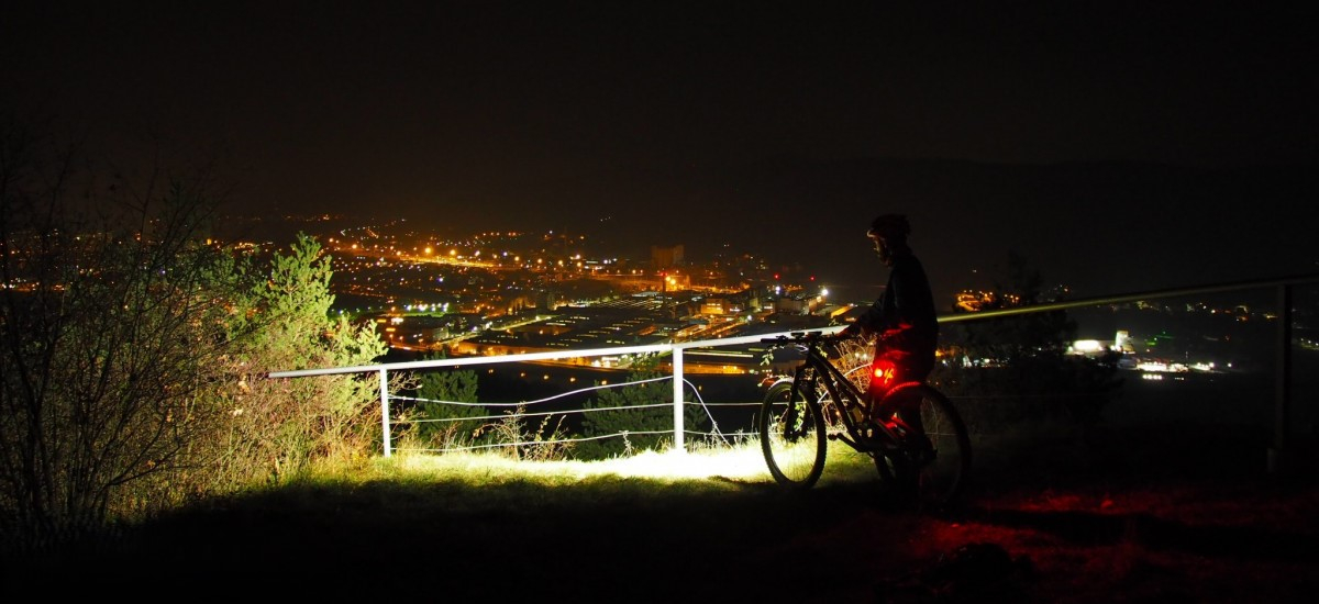 Osvetlenie a viditeľnosť pre krátke zimné dni