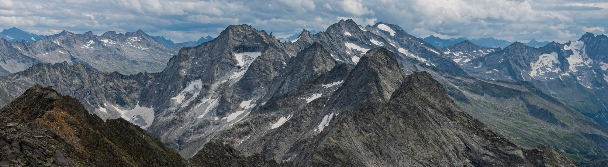 Berliner H&ouml;henweg: posledn&iacute; sedlo a sedmero hřebenů
