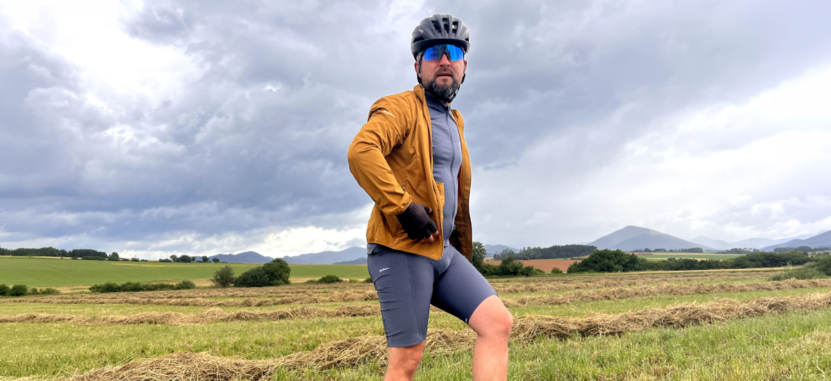 Test: Gravelov&yacute; set od Endury &ndash; to prav&eacute; orechov&eacute; (a tak trochu aj horčicov&eacute;)