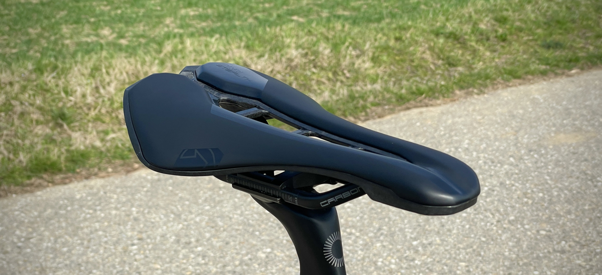 Test: PRO Stealth Team – ľahké sedlo aj na dlhšie jazdy?